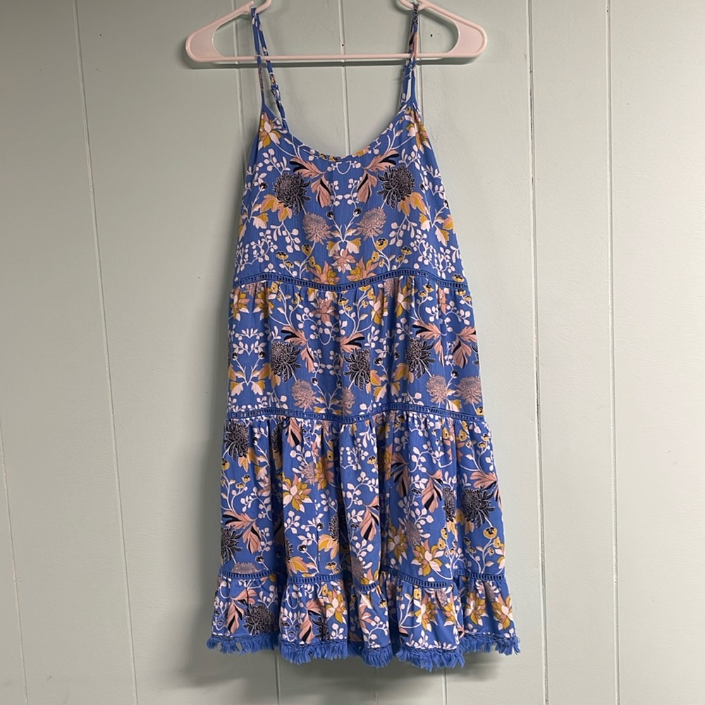 Really pretty dress